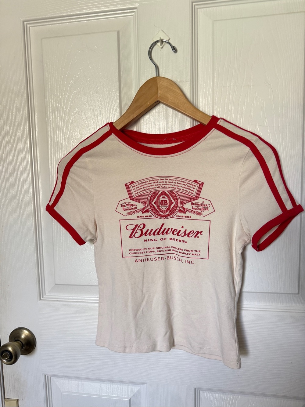 Budweiser Hybrid Women's Red-Trim Graphic Ringer Cropped Tee / Size XS